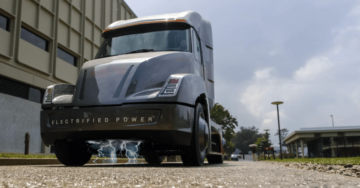 Purdue, Cummins partner on in-road charging for electric trucks