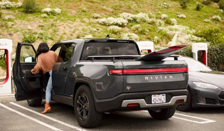 Rivian launches new reliability scoring to make EV charging easier